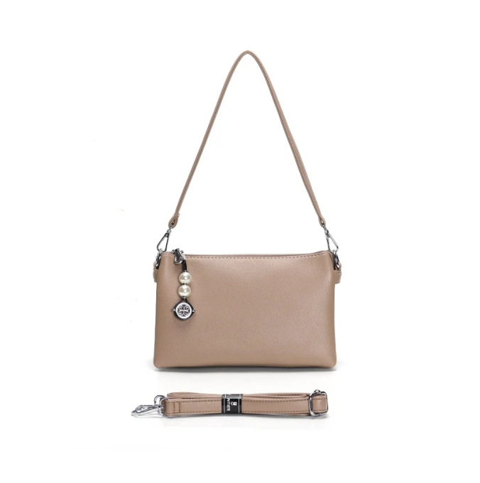 945 ONE ZIP RECTANGLE BAG WITH CHARM Sand