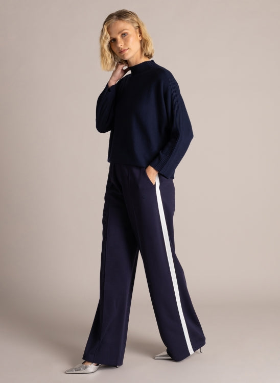 6455 SOFT WIDE LEG TRS WITH WHITE STRIPE BACK POCKET Navy/White