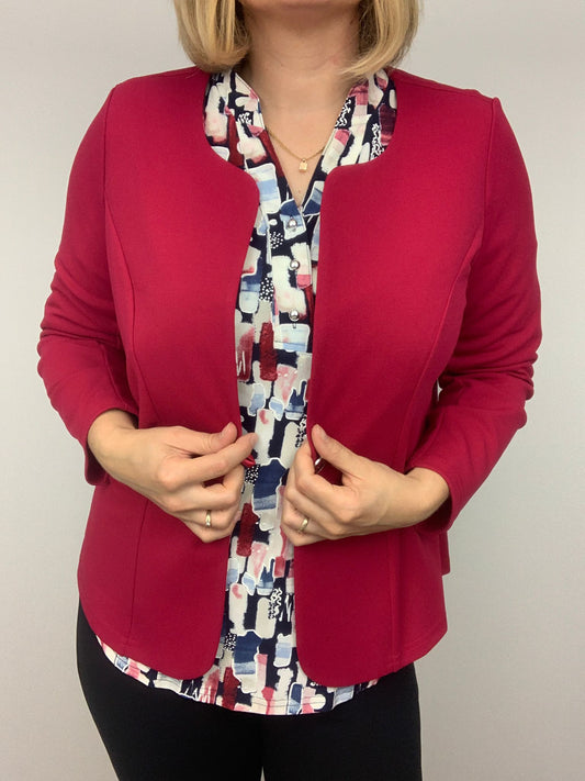 08713 3/4 Slve One Button No Collar Jack Wine Red