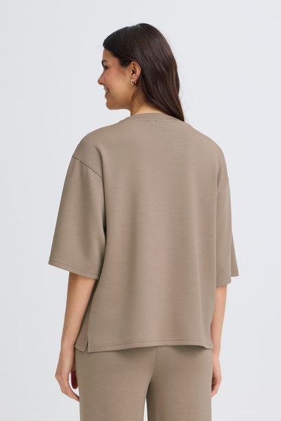 20615492 S/S Super Soft Oversize Top Taupe