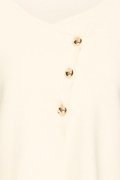 20617502 Short A-Symet Gold Button Cardi Cream