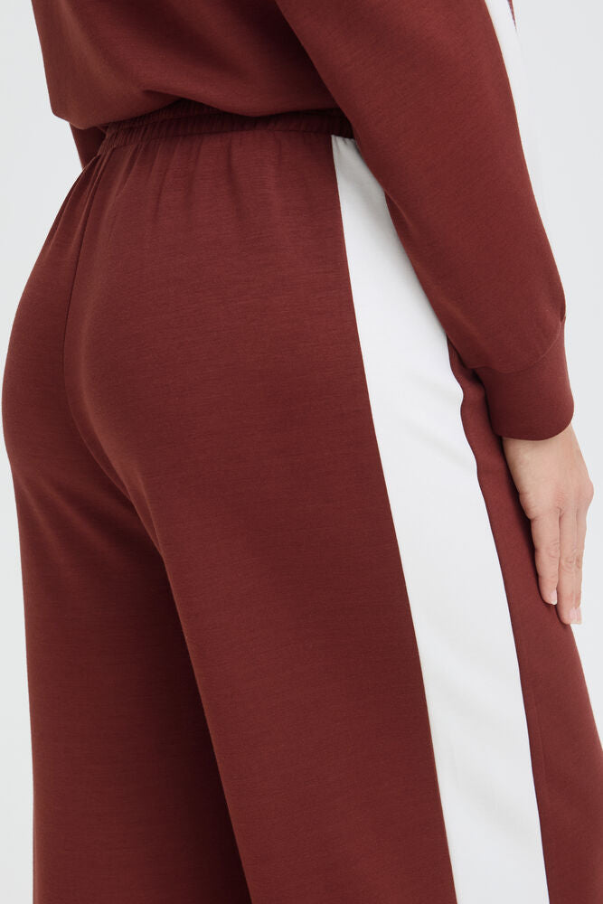 20618033 WIDE LEG PULL UP TROUSERS WITH SIDE STRIPE Wine/Cream
