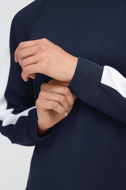 20618035 SUPER SOFT SCUBA FABRIC SWEAT CREW NECK JUMPER STRIPE SLEEVE Navy