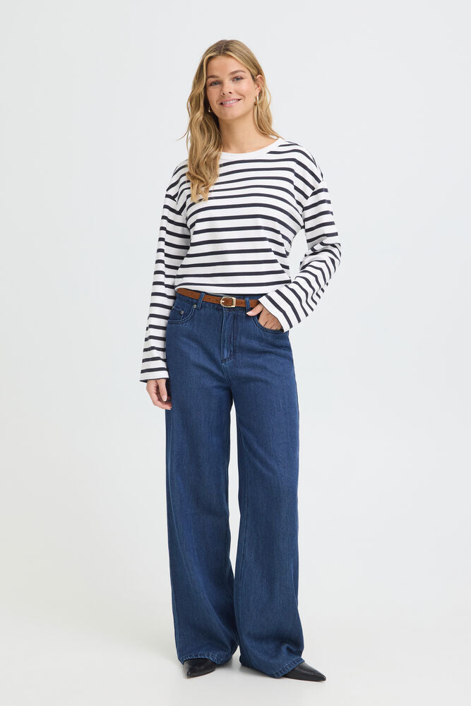 20618088 SOFT TOUCH O-NECK STRIPE SWEATSHIRT Brown/White