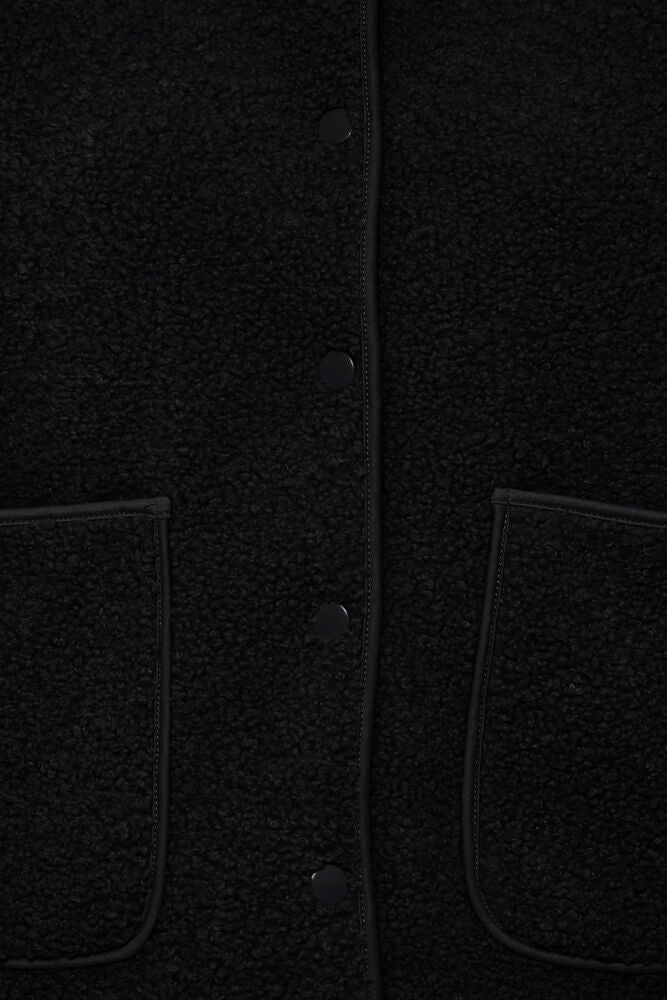 20618104 TEDDY FLEECE BIG POCKET GILET Black