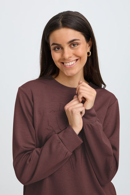 20618310 Soft sweater o-neck motif WINE