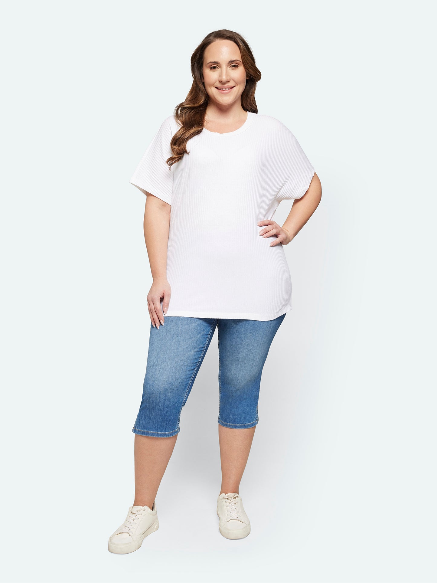 218910 O-NECK S/S LOOSE FIT T-SHIRT White