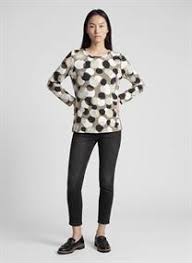 57-123353 o-nck 3/4 sleeve large spot detail Beige/Black