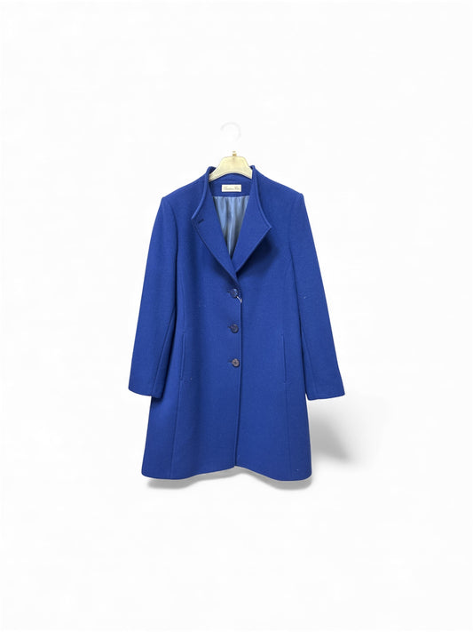 596-4490 Fold Back Funnel Neck 3/4 Lgt C Royal Blue