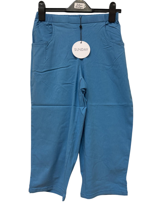 6699/6107 Stretch Pocket 3/4 Trousers Blue