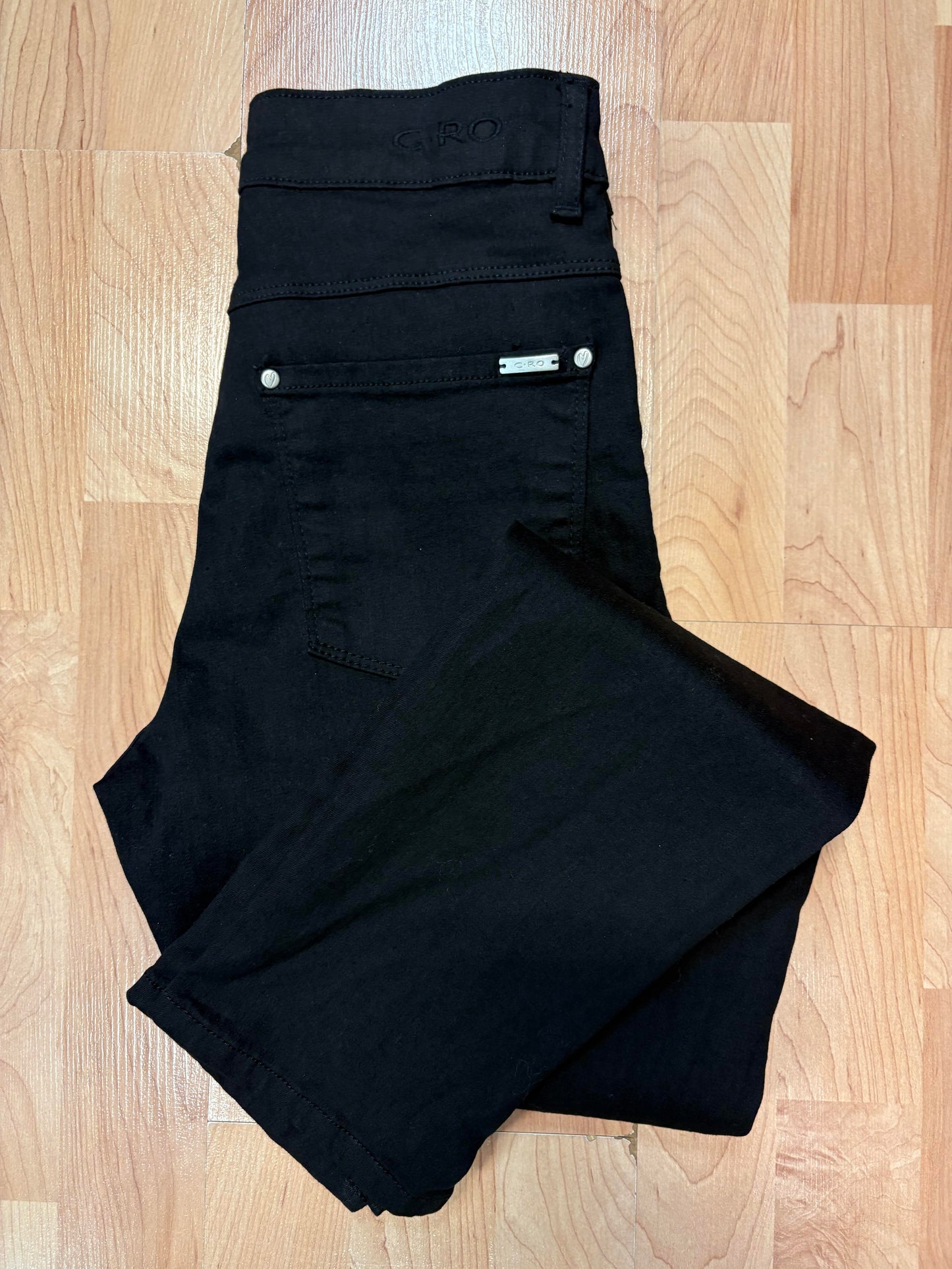 6893 26inch slit bottom straight leg Jeans Black