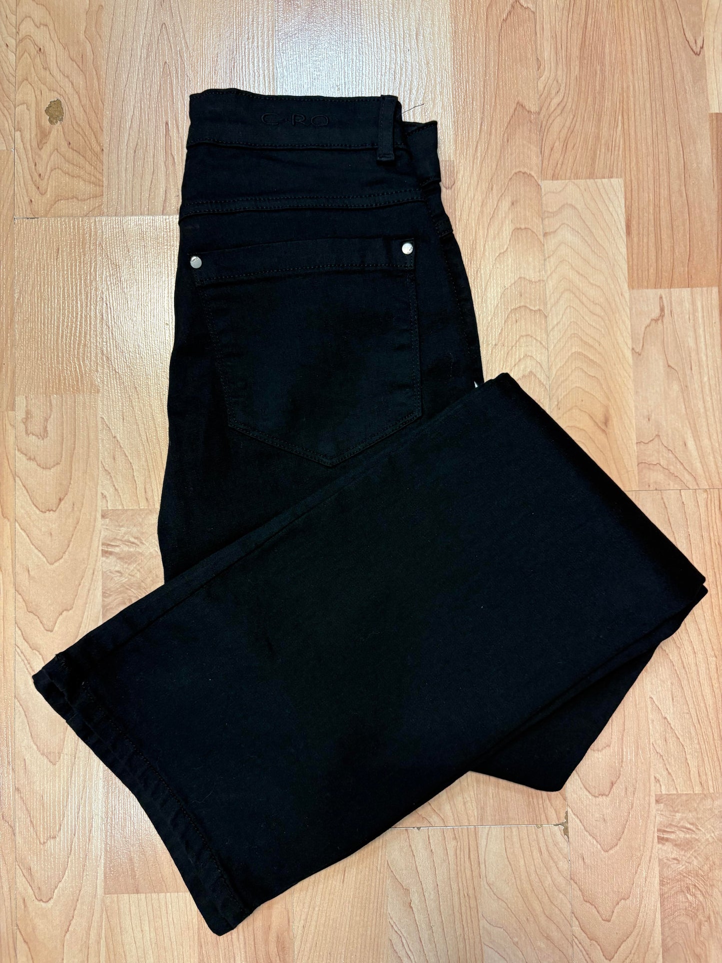 6897 magic fit flared jeans Black