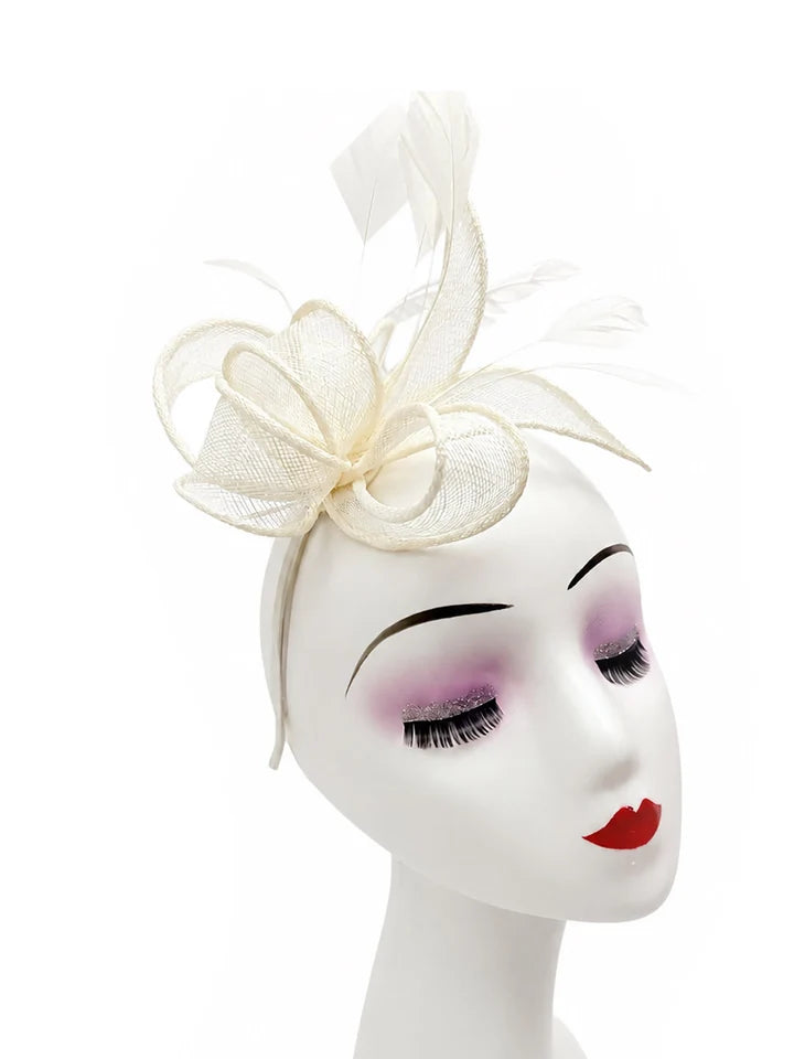 Ft26150 Sinamay Fascinator with Feathers Detailing Cream