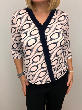 Hl302 V-Neck Printed Top 3/4 Slve White/Navy
