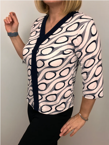 Hl302 V-Neck Printed Top 3/4 Slve White/Navy